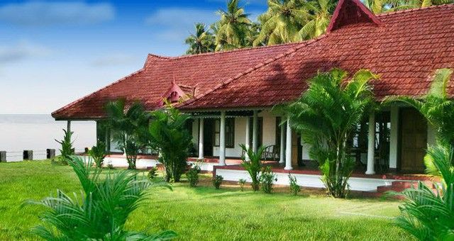 Kovilakam Lakeside Villa アーラップーザ県 エクステリア 写真